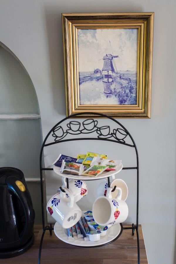 B&B Wilhelmina'S Cottage Ridderkerk Kültér fotó